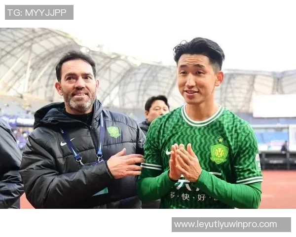 张源送别塞蒂恩寄语未来将继续关注比赛并提供最佳建议